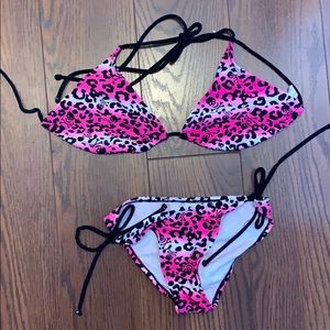 Hot pink & black skull bikini